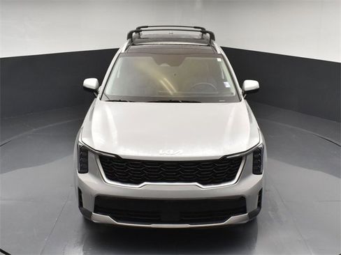 Certified 2025 Kia Sorento S w/ Panoramic Sunroof Package image 45