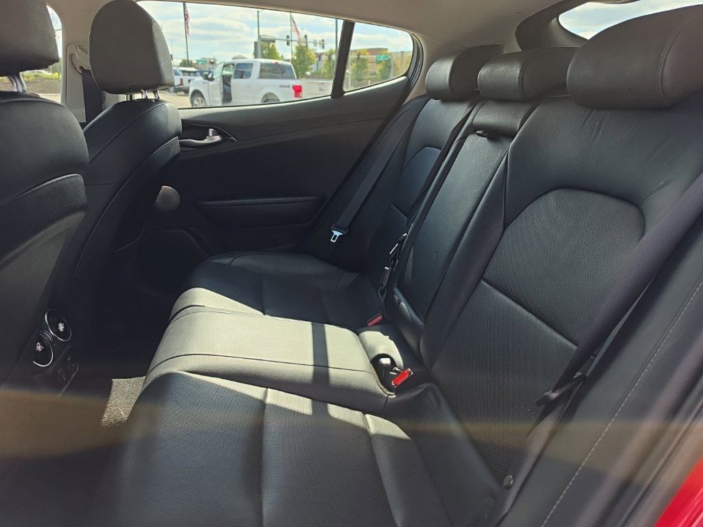 Used 2019 Kia Stinger Premium AWD/4WD image 21