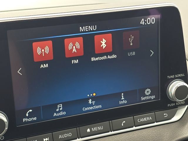 Used 2024 Nissan Sentra SR FWD image 29