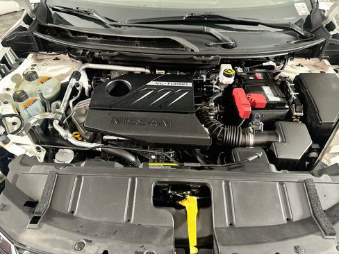 Used 2023 Nissan Rogue SV w/ SV Premium B Package FWD image 34