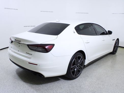 Used 2021 Maserati Quattroporte S image 7