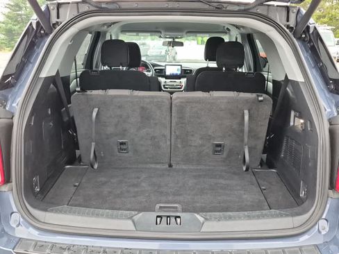 Used 2021 Ford Explorer XLT AWD/4WD image 20