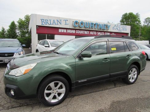Used 2013 Subaru Outback 2.5i Premium w/ Popular Pkg 1B AWD/4WD image 25