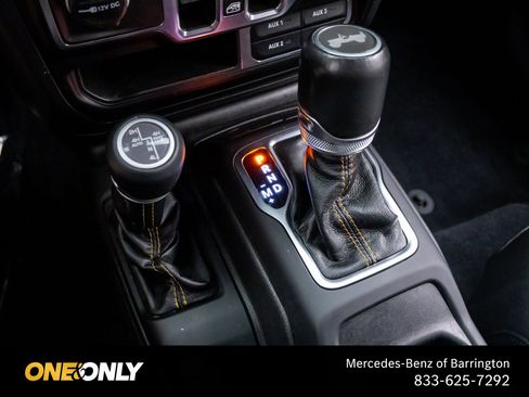 Used 2021 Jeep Wrangler Unlimited Sahara AWD/4WD image 29