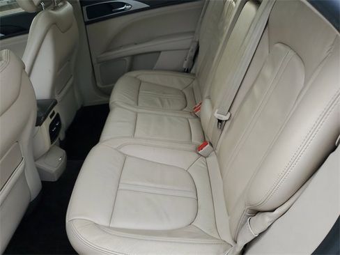 Used 2017 Lincoln MKZ Select w/ Select Plus Package image 28