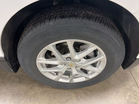Certified 2023 Chevrolet Equinox LT AWD/4WD image 19