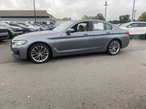 Used 2022 BMW 540i xDrive w/ Convenience Package image 3