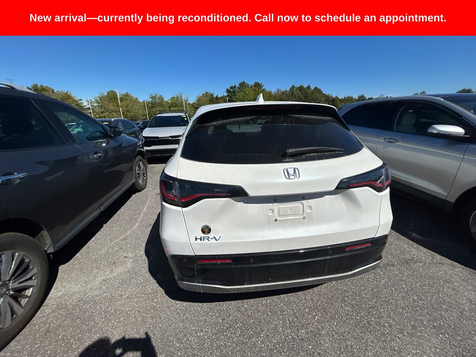 Used 2023 Honda HR-V EX-L image 11