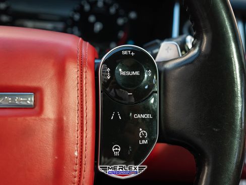 Used 2019 Land Rover Range Rover Autobiography image 27