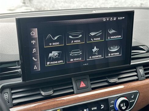Used 2023 Audi A4 2.0T allroad Premium Plus image 30