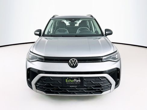 Used 2025 Volkswagen Taos S image 2