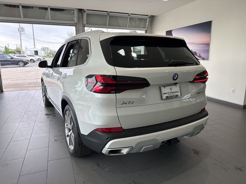 New 2026 BMW X5 xDrive50e AWD/4WD image 6