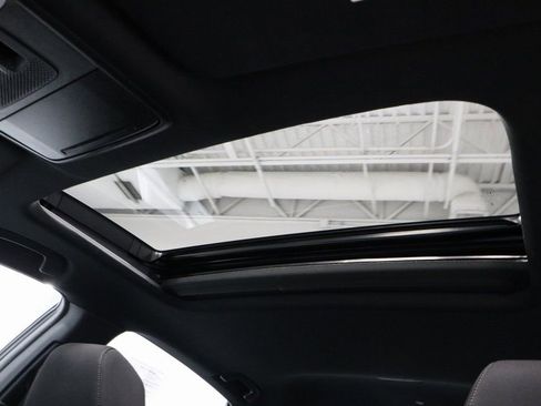 Used 2024 Honda Accord Sport image 29