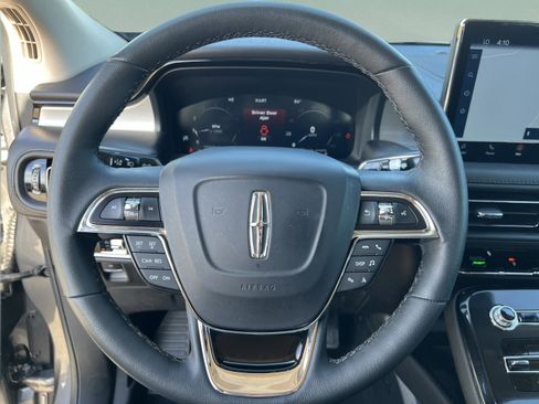 Certified 2023 Lincoln Nautilus FWD w/ Premium Package image 14