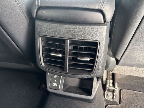 Used 2025 Kia Seltos S image 23