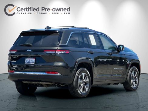 Used 2023 Jeep Grand Cherokee 4WD 4xe image 4