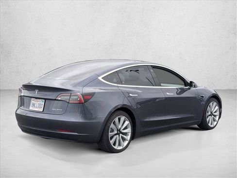 Used 2020 Tesla Model 3 Long Range image 5