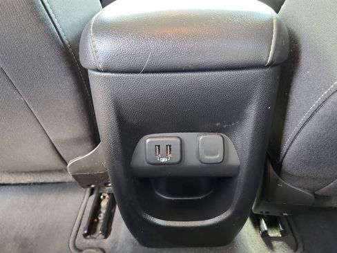 Used 2019 GMC Canyon SLE AWD/4WD image 30