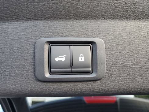 New 2026 Mitsubishi Outlander SE FWD image 12