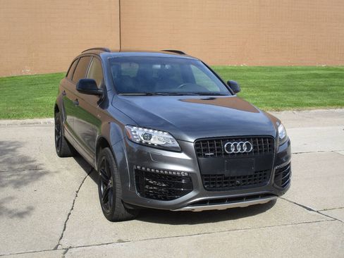 Used 2015 Audi Q7 3.0T S line Prestige w/ Sport Edition AWD/4WD image 58