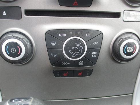 Used 2013 Ford Edge SEL AWD/4WD image 23