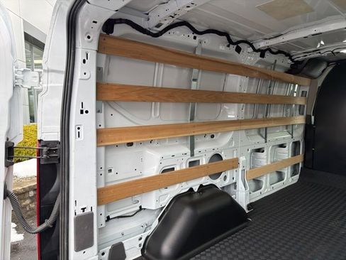 Used 2024 Ford Transit 250 Low Roof w/ Exterior Upgrade Package image 25