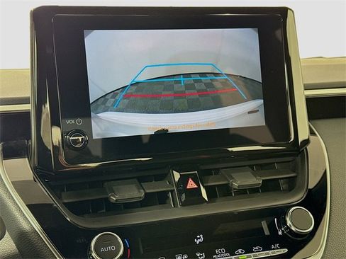 Certified 2025 Toyota Corolla SE image 22