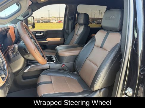 Used 2023 Chevrolet Silverado 3500 High Country w/ LPO, Hitch Package AWD/4WD image 28
