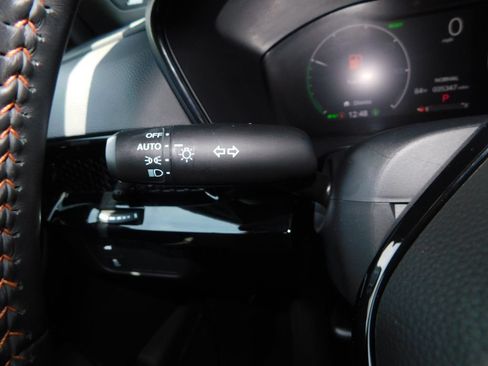 Used 2025 Honda CR-V Sport Touring image 33