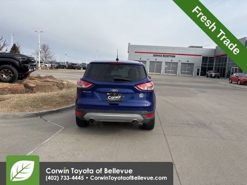 Used 2015 Ford Escape SE image 5