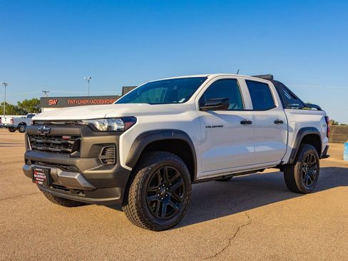 New 2025 Chevrolet Colorado Trail Boss w/ Midnight Edition image 5
