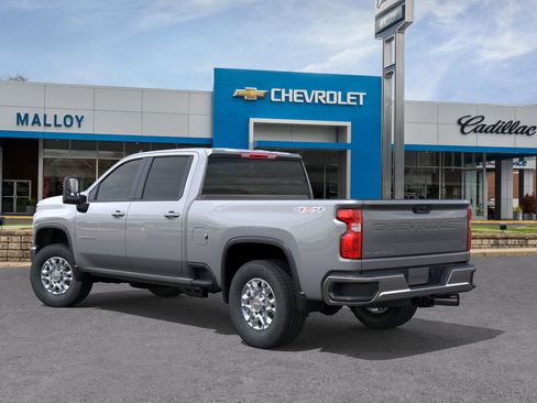 New 2026 Chevrolet Silverado 3500 LT AWD/4WD image 4