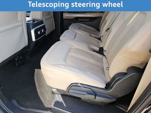 Used 2024 Ford Expedition Max Limited image 21