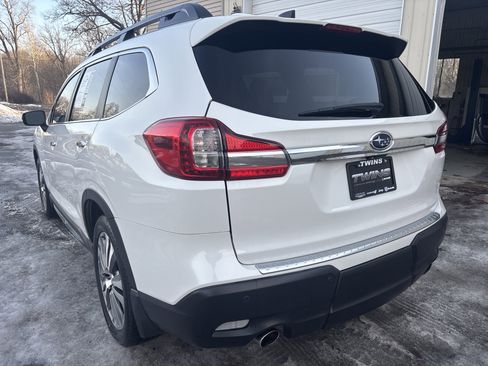 Used 2020 Subaru Ascent Touring w/ Popular Package #2A image 9