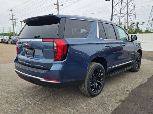 New 2026 GMC Yukon Elevation w/ Elevation Premium Package AWD/4WD image 6