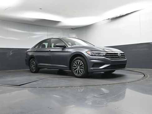 Used 2020 Volkswagen Jetta SE FWD image 28
