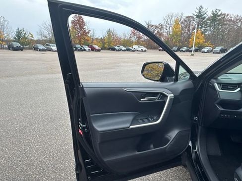 New 2025 Toyota RAV4 XLE Premium image 21