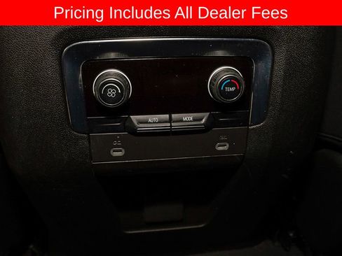 Used 2023 Chevrolet Tahoe Z71 AWD/4WD image 9
