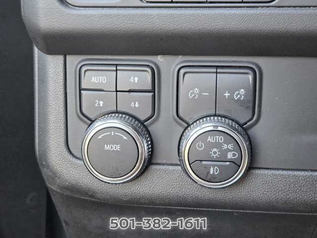 Used 2023 GMC Yukon AT4 AWD/4WD image 28