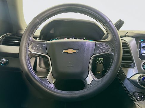 Used 2017 Chevrolet Tahoe LT RWD image 17