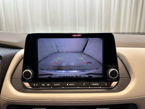 Certified 2023 Nissan Rogue SV image 31