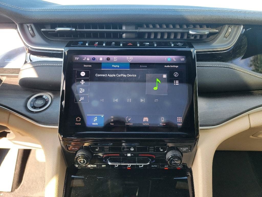 Used 2023 Jeep Grand Cherokee 4WD 4xe image 21