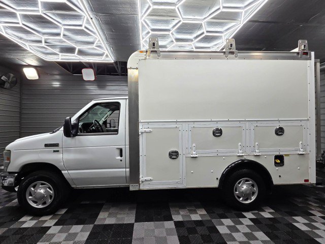 Used 2014 Ford E-350 and Econoline 350 Super Duty w/ Power Windows & Locks Group RWD image 9