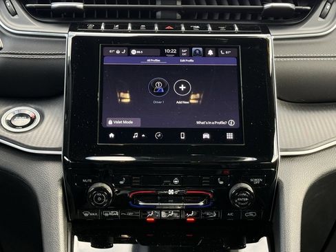 Certified 2024 Jeep Grand Cherokee Altitude image 20