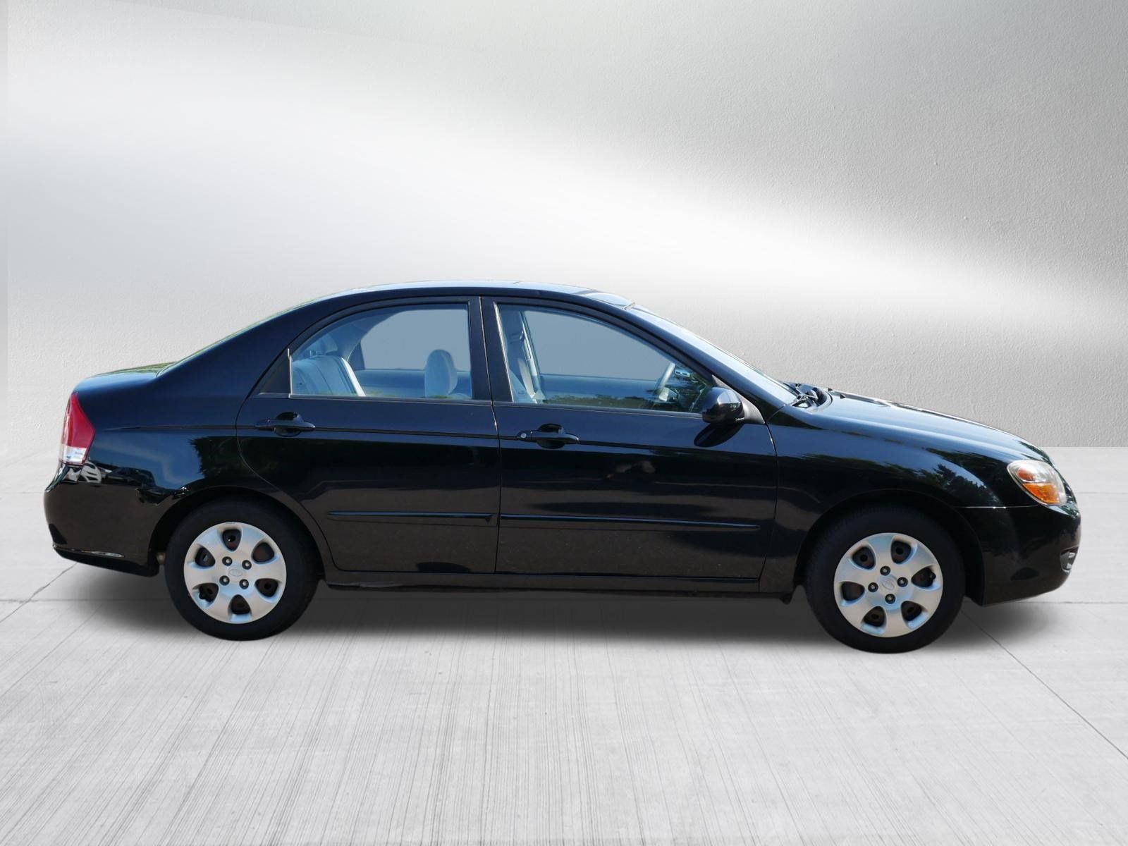 Used 2009 Kia Spectra LX FWD image 8