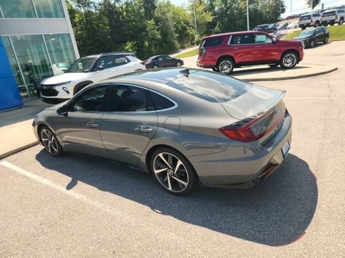 Used 2022 Hyundai Sonata SEL Plus FWD image 12