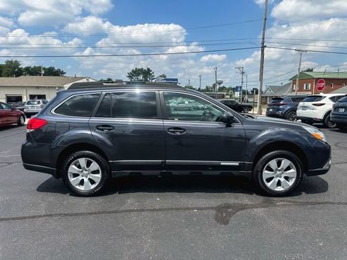 Used 2012 Subaru Outback 2.5i Premium w/ Popular Pkg 1B AWD/4WD image 9