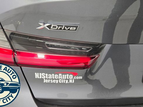 Used 2019 BMW 330i xDrive Sedan w/ Convenience Package AWD/4WD image 32
