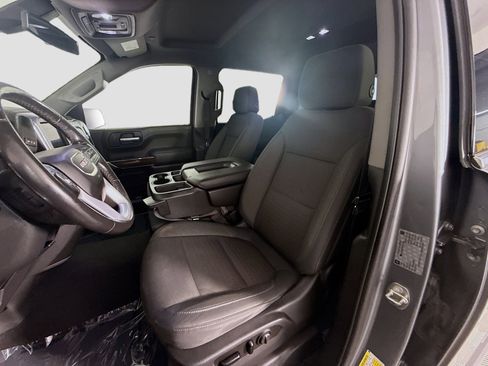 Used 2019 GMC Sierra 1500 SLE w/ SLE Value Package image 22