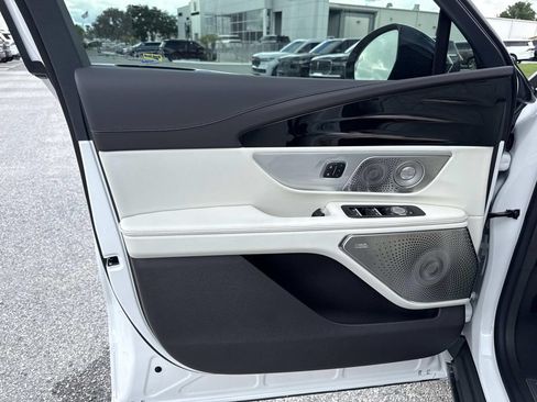 New 2026 Lincoln Nautilus Black Label AWD/4WD image 18